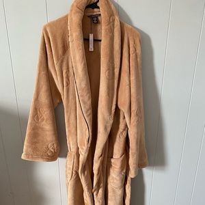 Victoria’s Secret plush robe